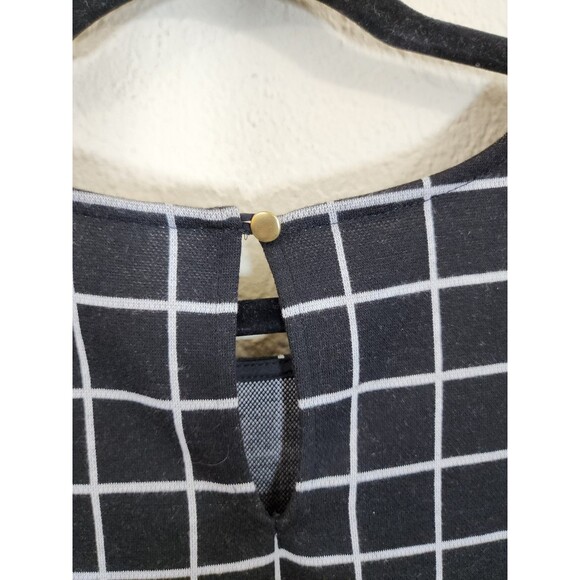 Merona Dress Womens Medium Black White Windowpane Grid Shift 3/4 Sleeve Career - Picture 3 of 7